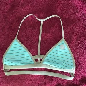 🔆Rip Curl wet suit top🔆